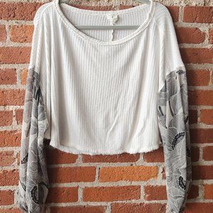 SALE  - White Flower Top with Flowy sleeves Cute Top Pretty Top